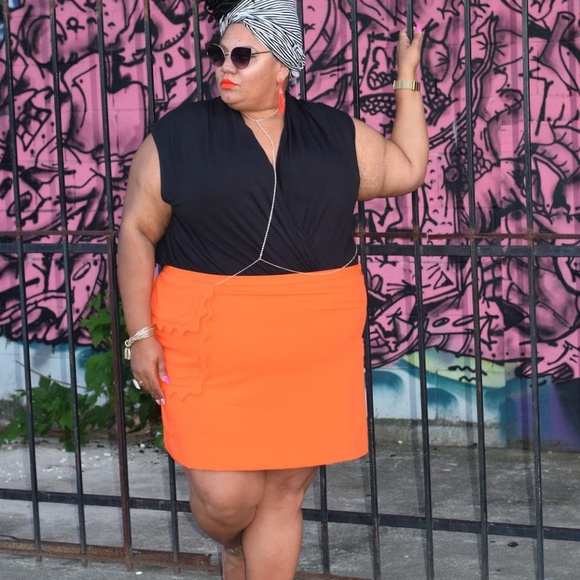 VICTORIA BECKHAM x TARGET Orange Twill Scallop Pocket A-Line Mini Skirt NWT - Picture 6 of 6